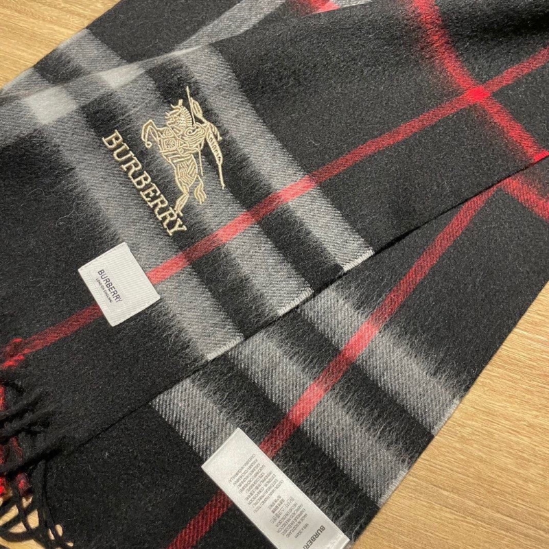 BURBERRY